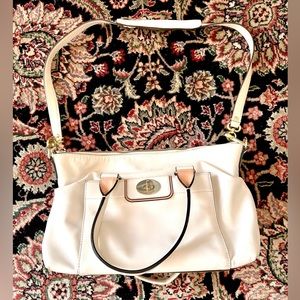 Beautiful Kate Spade♠️White Purse-Great Condition-Spacious w/Dust Bag Leather